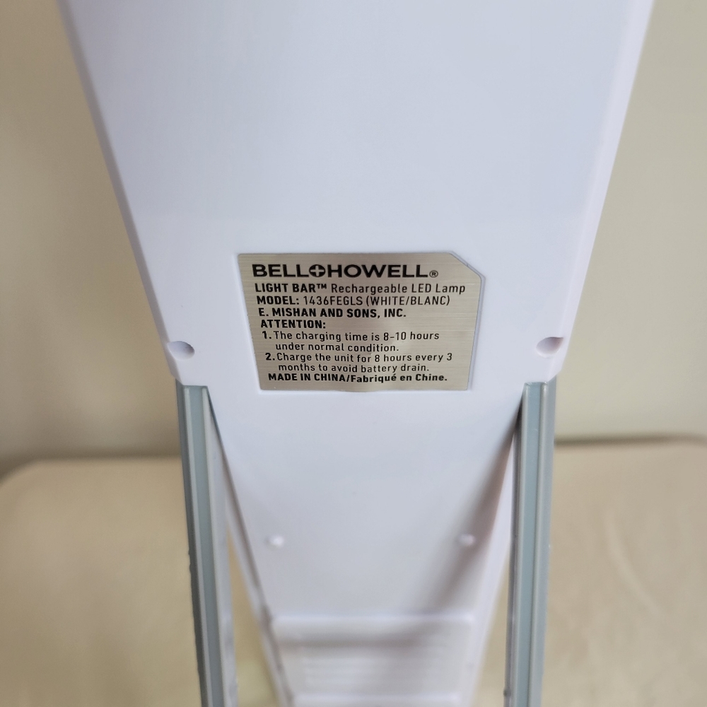 Bell Howell Rechargeable Light Bar/LED Lamp - Picture 7 of 10